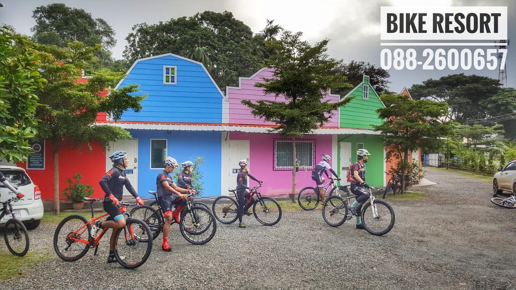 Bike Resort Chiangmai Chiang Mai Exterior photo